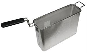 4704